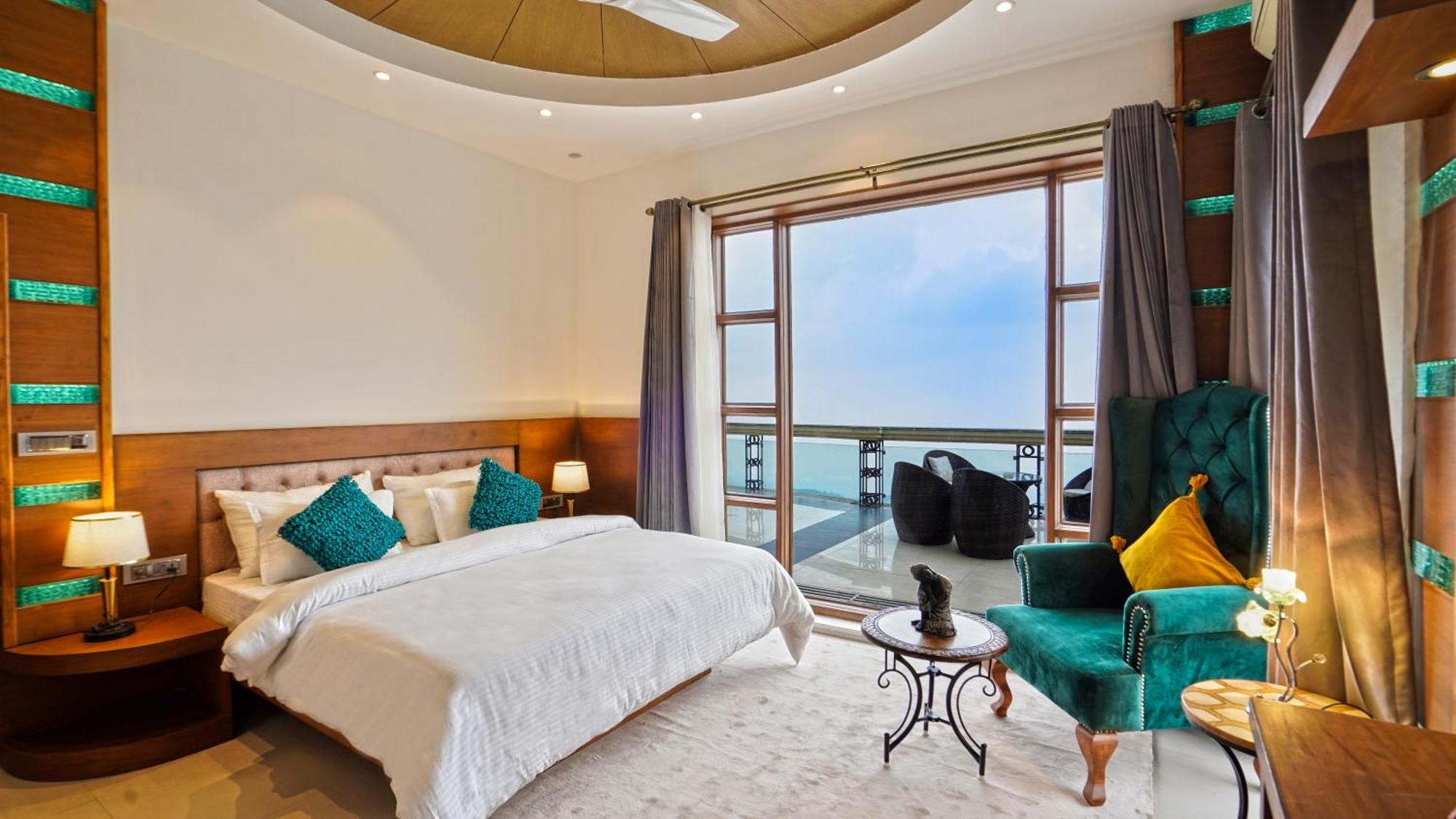 The Horizon Villa By Just Homestay 무소리에 외부 사진
