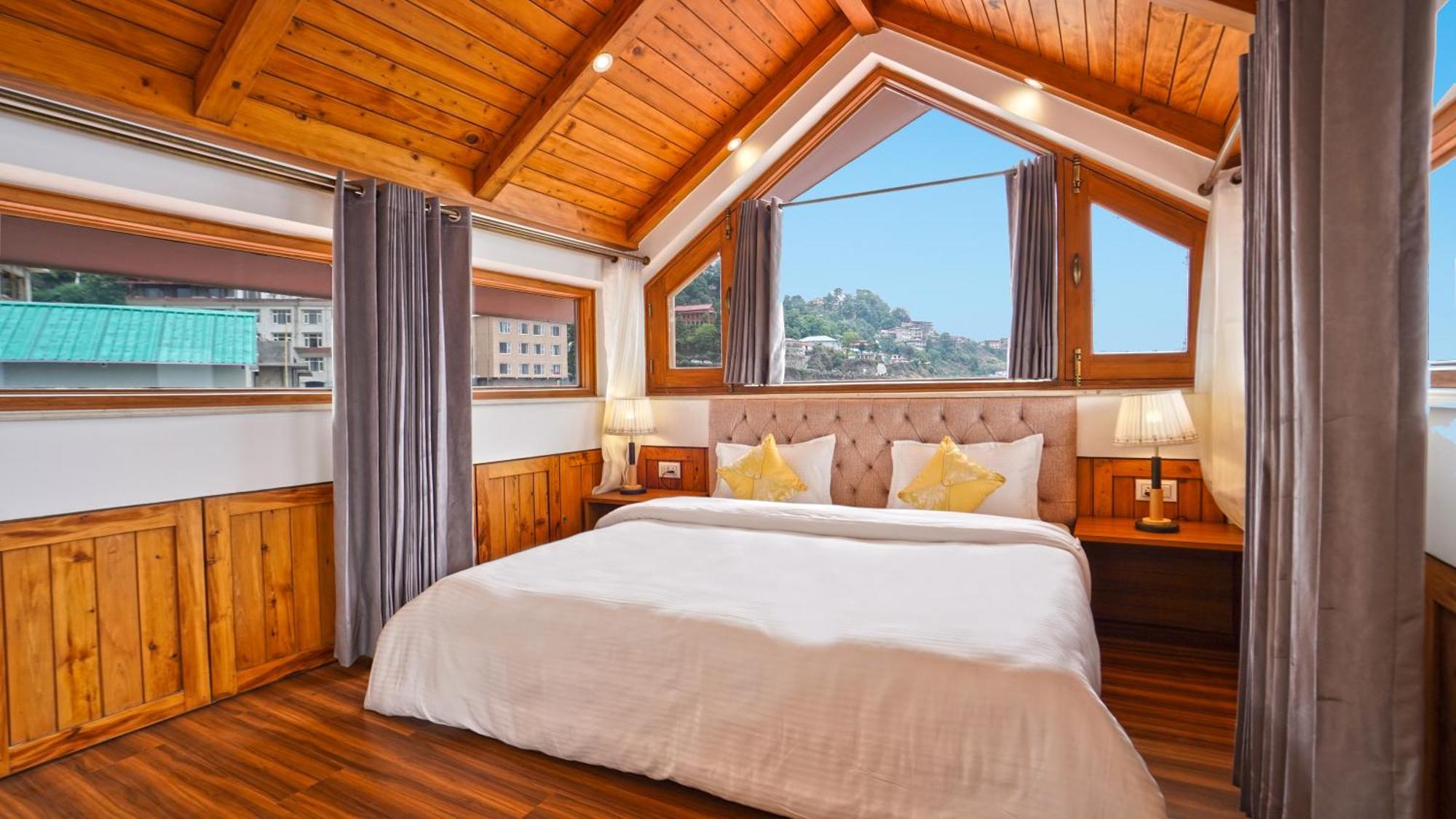The Horizon Villa By Just Homestay 무소리에 외부 사진