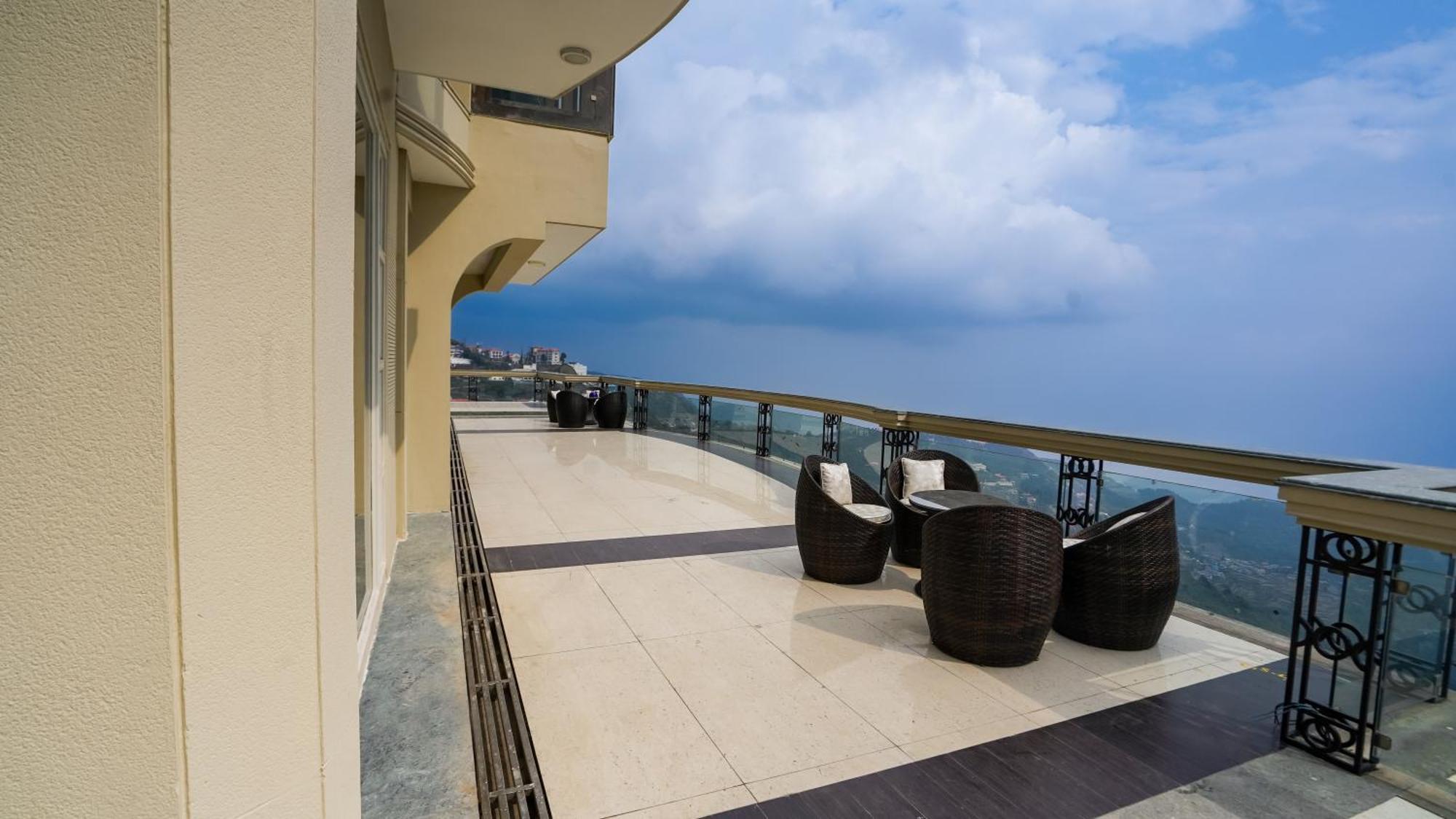 The Horizon Villa By Just Homestay 무소리에 외부 사진